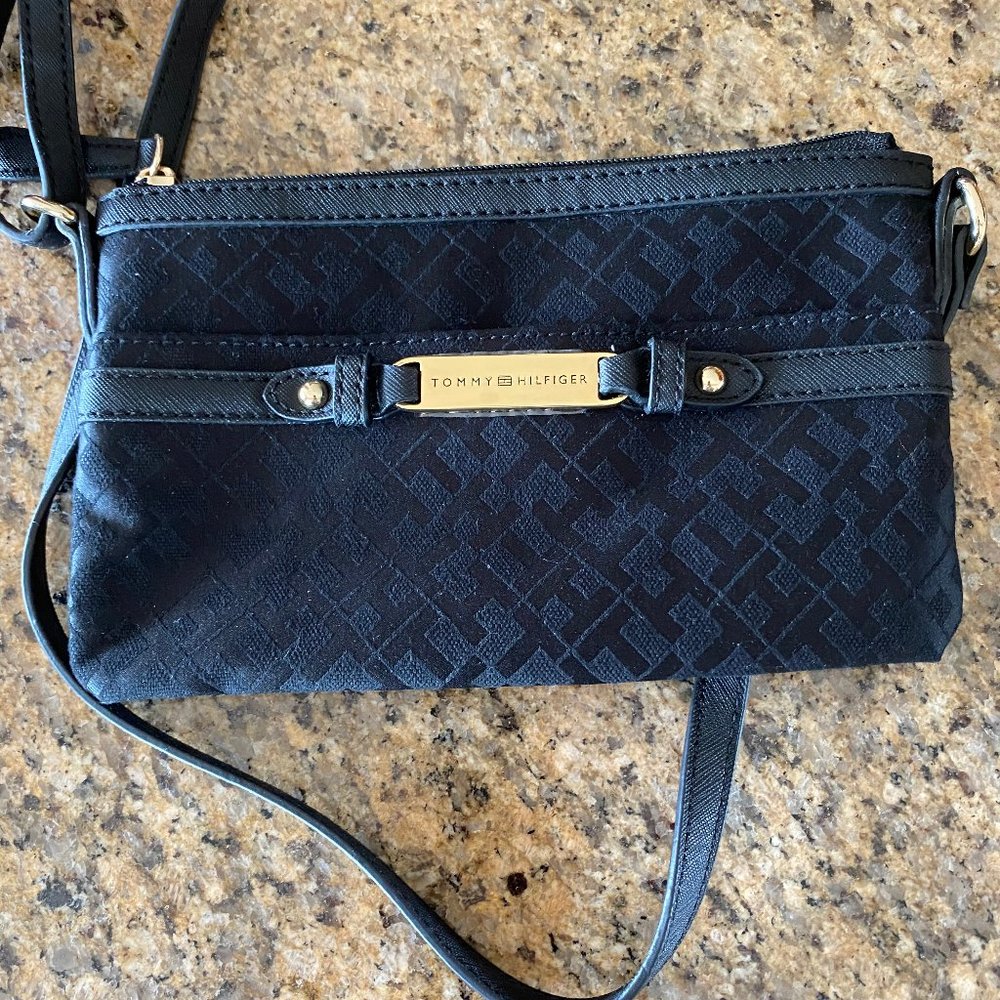 Tommy Hilfiger Cross Body Bag